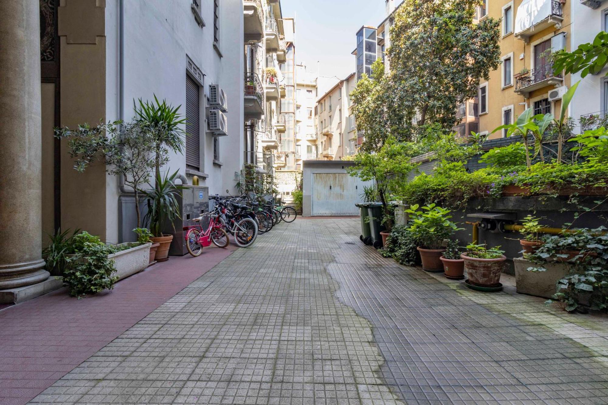 Stradivarius House - Carozzi Apartments Milan Exterior photo