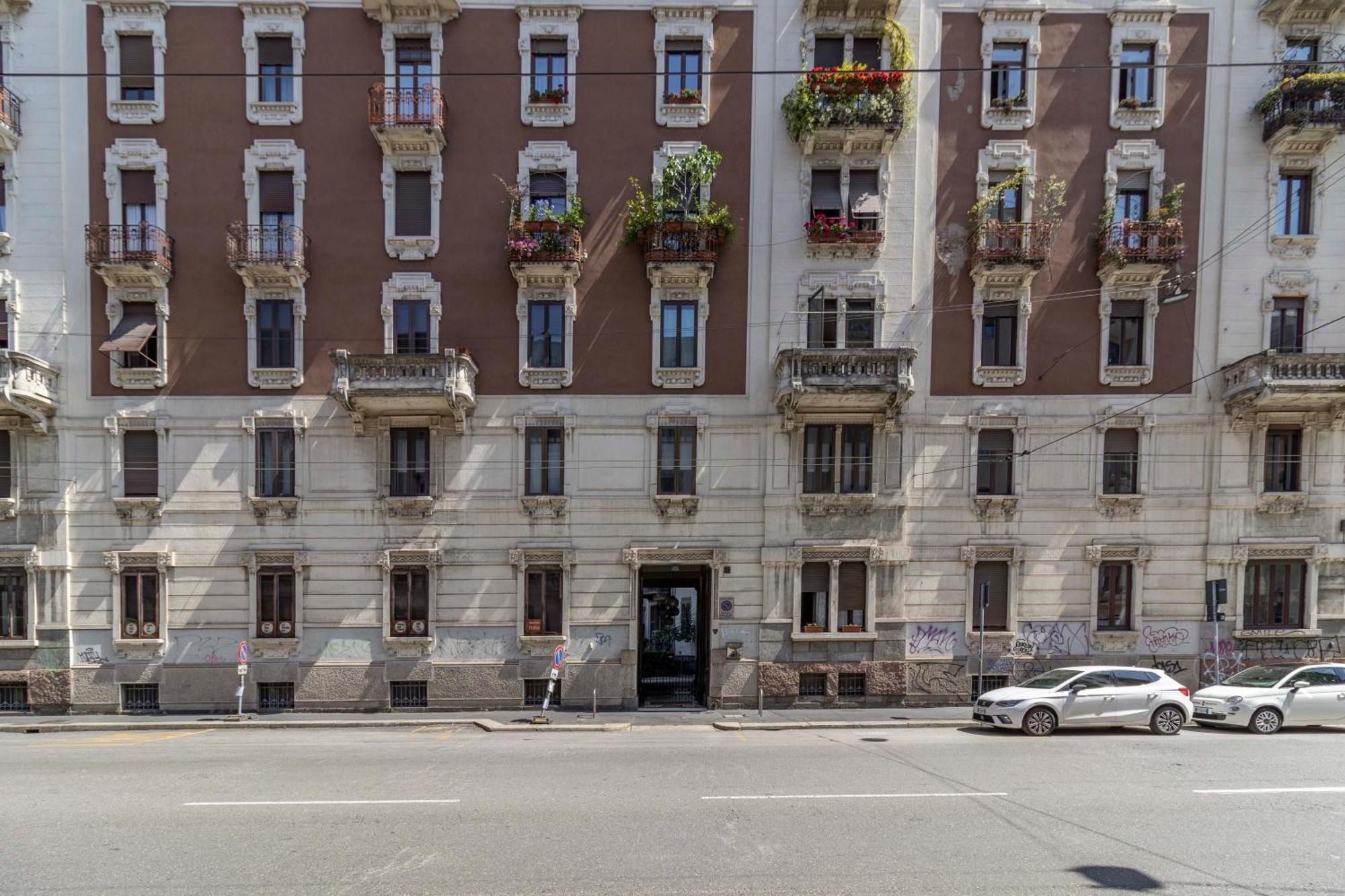 Stradivarius House - Carozzi Apartments Milan Exterior photo